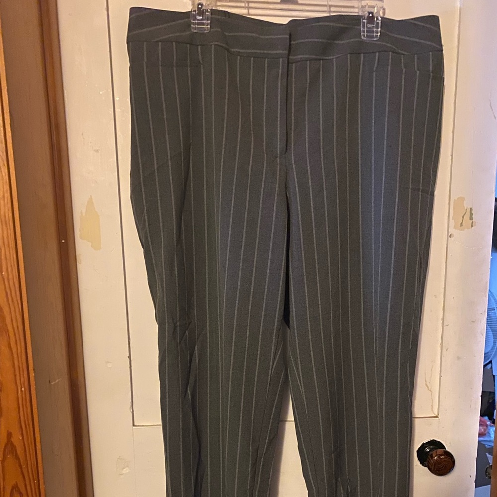 Women’s Gray dress slacks